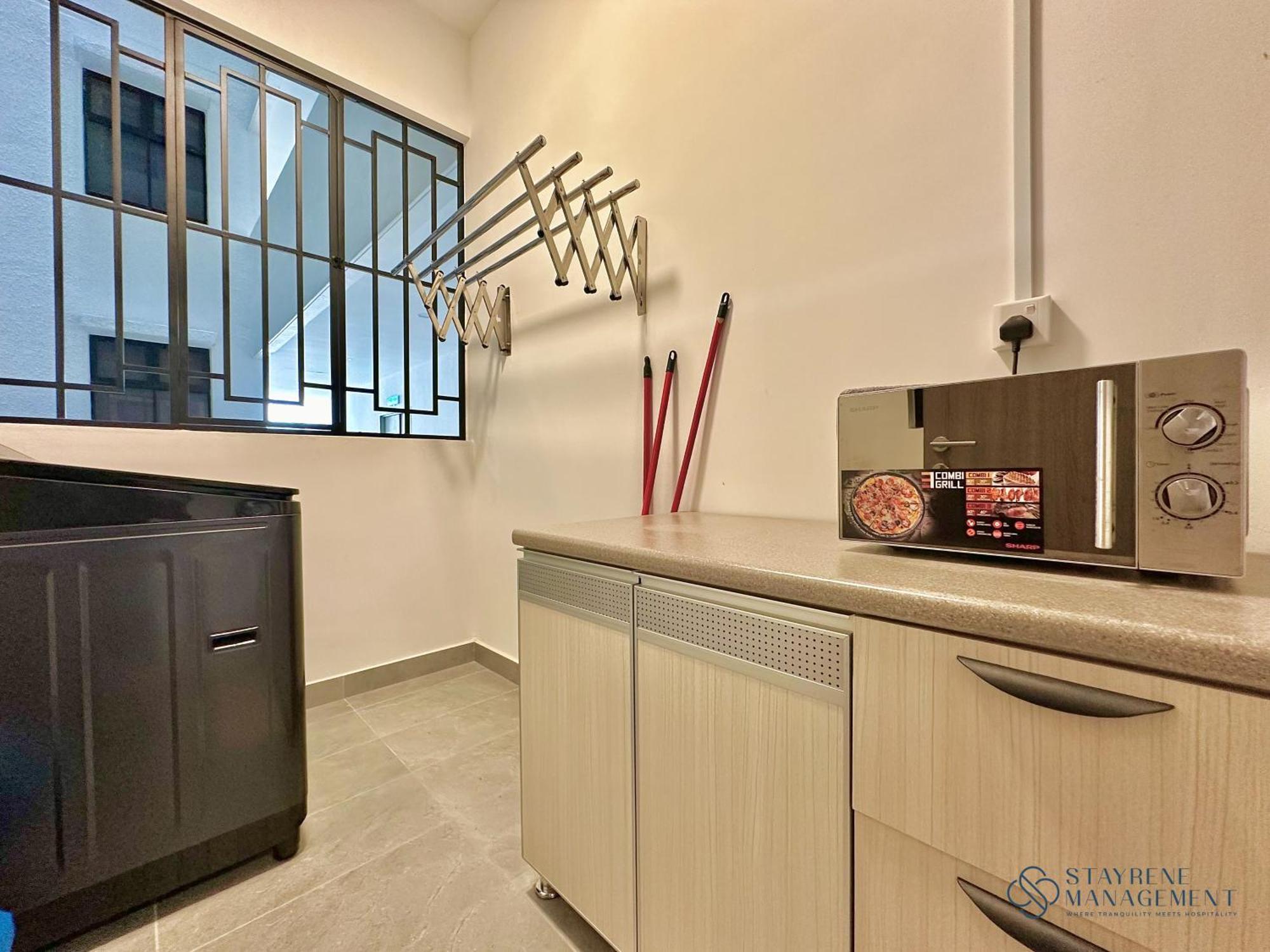 Twin Tower Residence Johor Bahru By Stayrene Room photo
